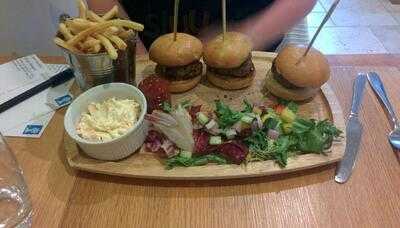 The Pennington Hotel menu