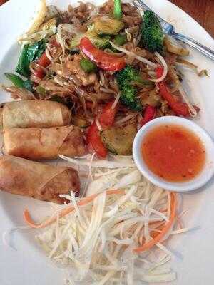 Jino's Thai Cafe