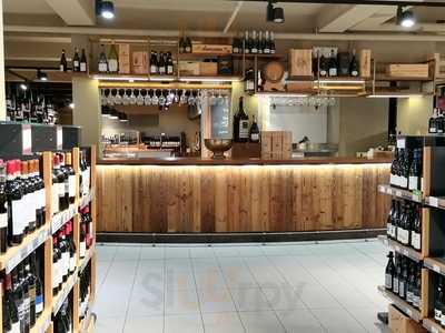 EATALY - Lingotto - VINERIA, Torino