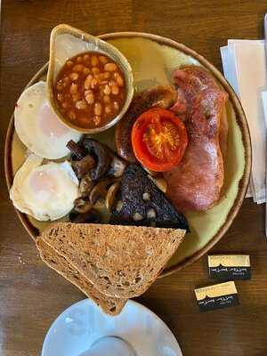 Cedarbarn Farm Shop & Cafe