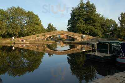 Bridge View Cafe