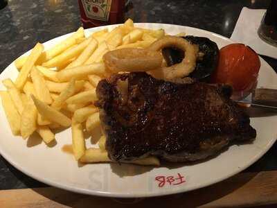 Frankie & Benny's