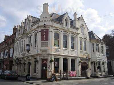 The Albert Hotel - Lark Lane