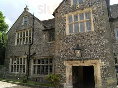 The Hangleton Manor