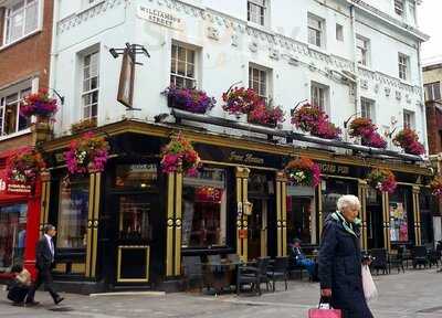 The Richmond Pub