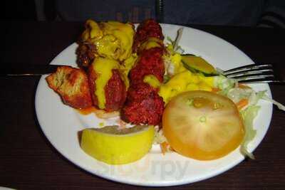 Bombay Tandoori