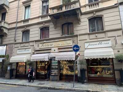 Gastronomia Ferrero, Torino