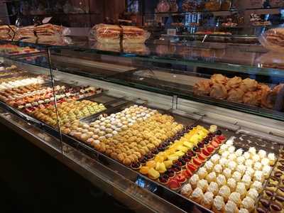 Pasticceria Brustia, Ivrea