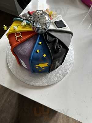 R J Cake Designs