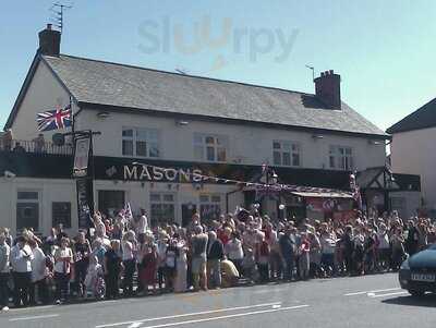 Masons Arms