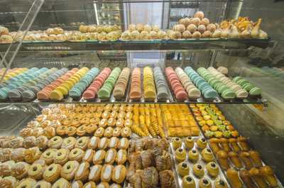 Nicola Monacis Pasticceria