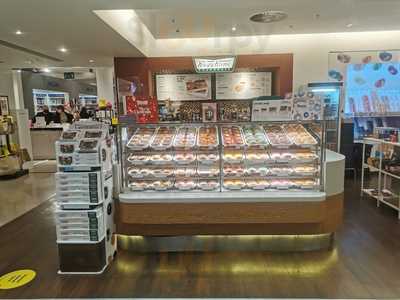 Krispy Kreme Manchester Trafford Selfridges