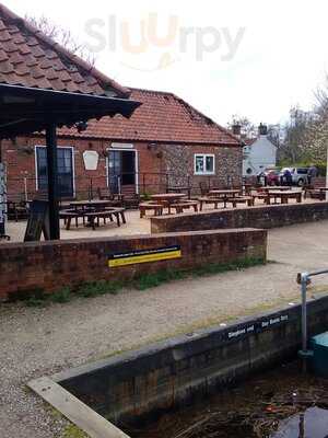 Granary Stores And Tea Shop