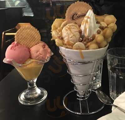 Creams Cafe