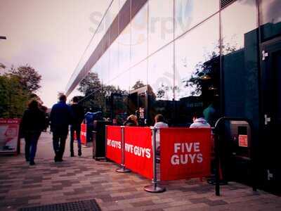 Five Guys Manchester University Green