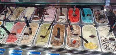 Sundaes Gelato