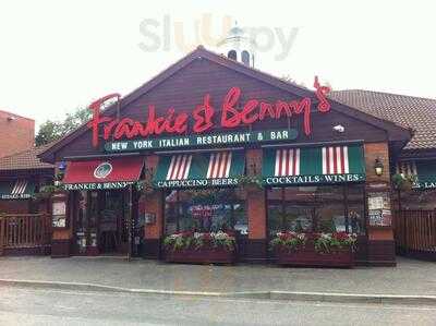 Frankie & Bennys