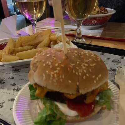 Slap & Pickle Burgers