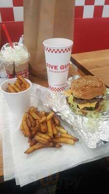 Five Guys Leeds White Rose