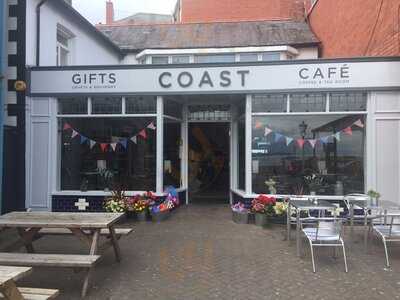 Coast Cafe & Gift Shop