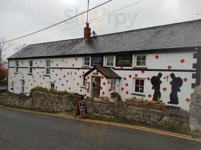 Welcome Country Pub & Kitchen
