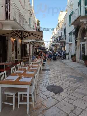 Spizzicomania, Polignano a Mare