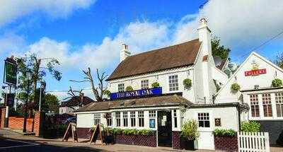 The Royal Oak Pub & Dining House