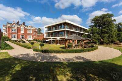 Brasserie At The Wivenhoe House