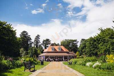 Pavilion  Bedford Park