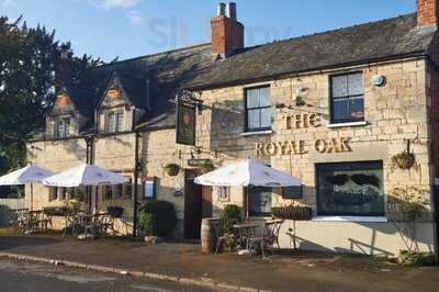 The Royal Oak Inn