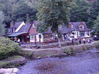 Fingle Bridge Inn