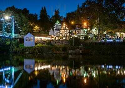 The Boathouse