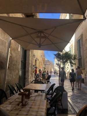 Maccheroni - Pizza Al Metro, Lecce