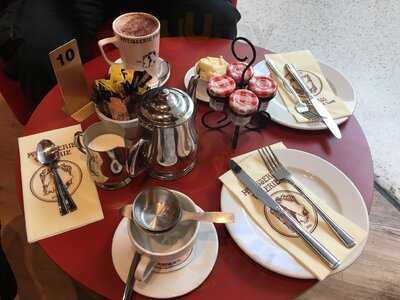 Patisserie Valerie - Bromley