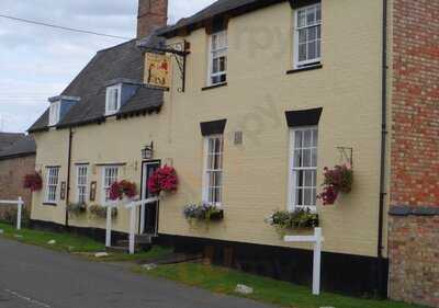 The Fox And Hounds