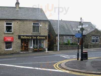 Holden's & Co. Ice Cream & Village Store, Edgworth