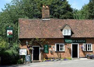 Elephant & Castle Pub