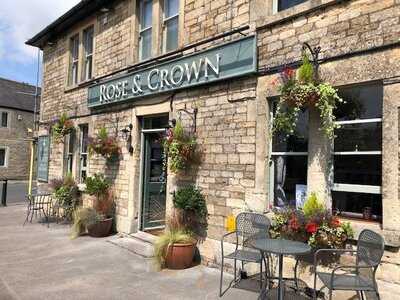 Rose & Crown Bar & Restaurant