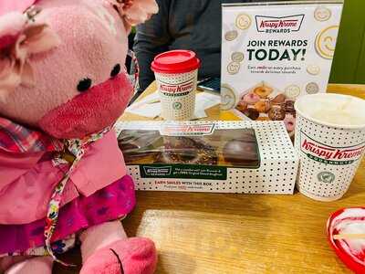 Krispy Kreme Luton Airport: Airside Departures