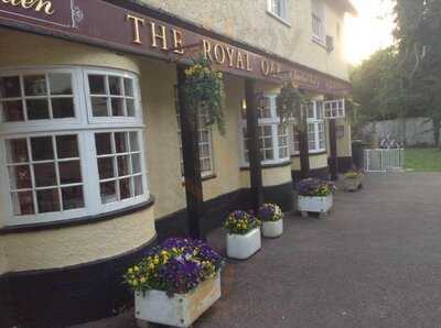 Royal Oak Inn (the Nadder Arms)