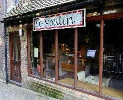 Le Moulin