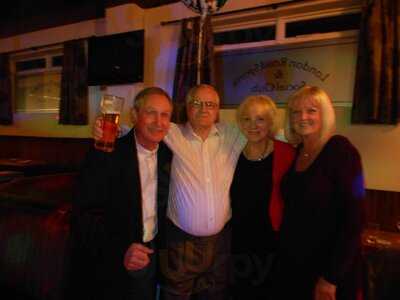 Trisians Family Restaurant