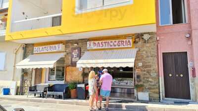 Gelateria Pasticceria del Porto di Mulargia Vittorio, Stintino