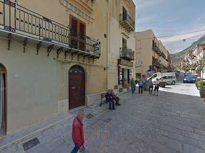 Tempesta E Calamari, Castellammare del Golfo