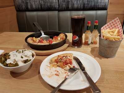 Pizza Hut