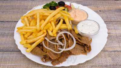 Sultan's Kebab House and Pizzeria