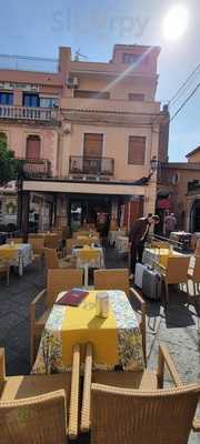 Amigos Bar, Sicilia