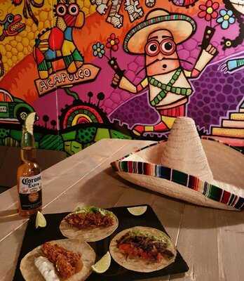 Orale Taqueria Y Bar