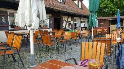 Finyas Taverne Im Lutzgarten