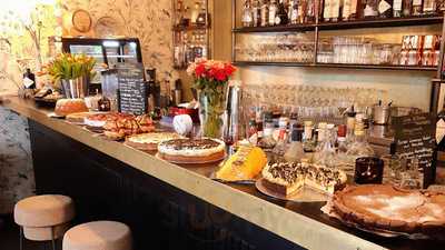 Vee's Cafe & Tagesbar